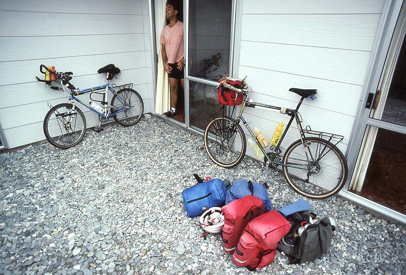 WT 0200 044-14 New Zealand.jpg